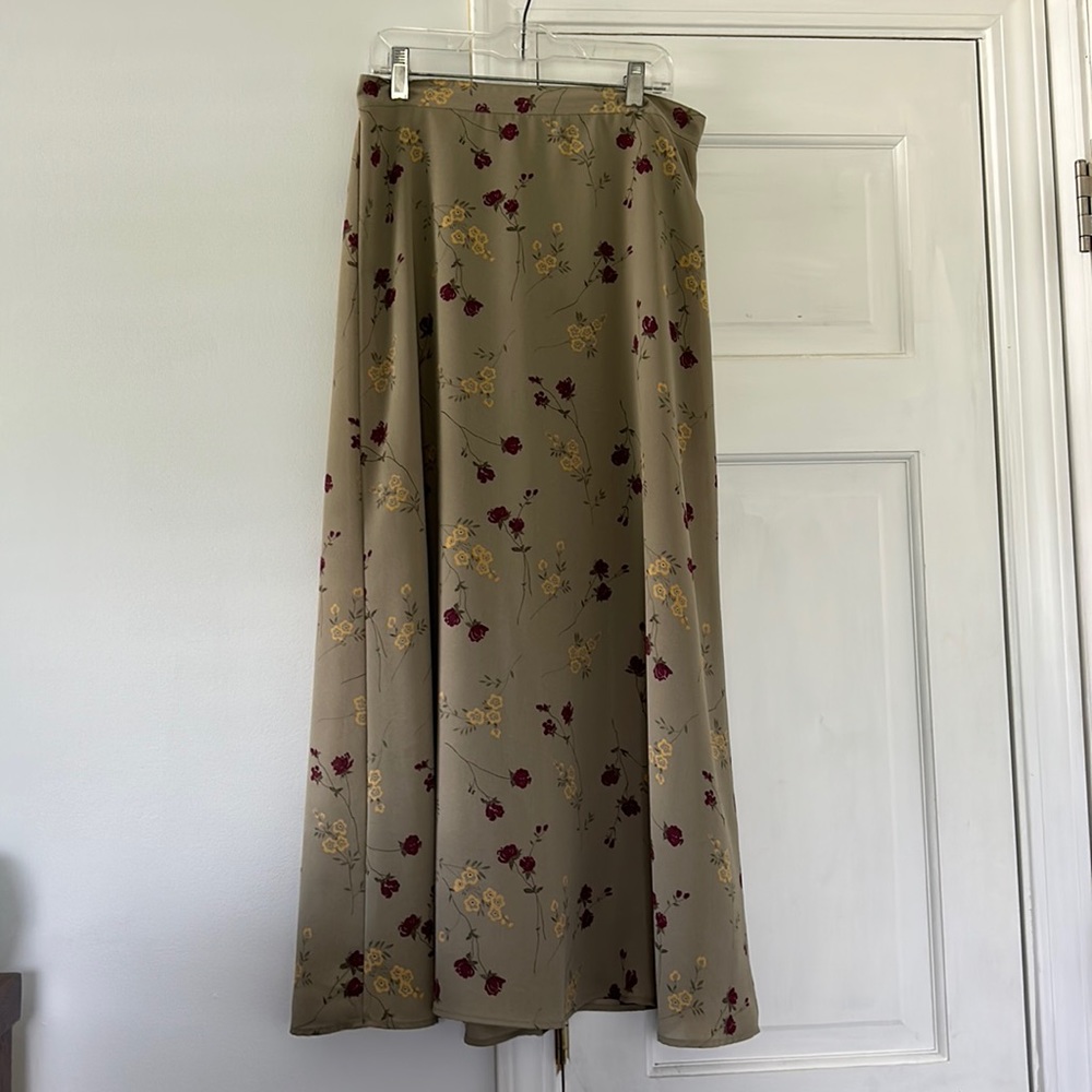 Vintage Floral Maxi Skirt